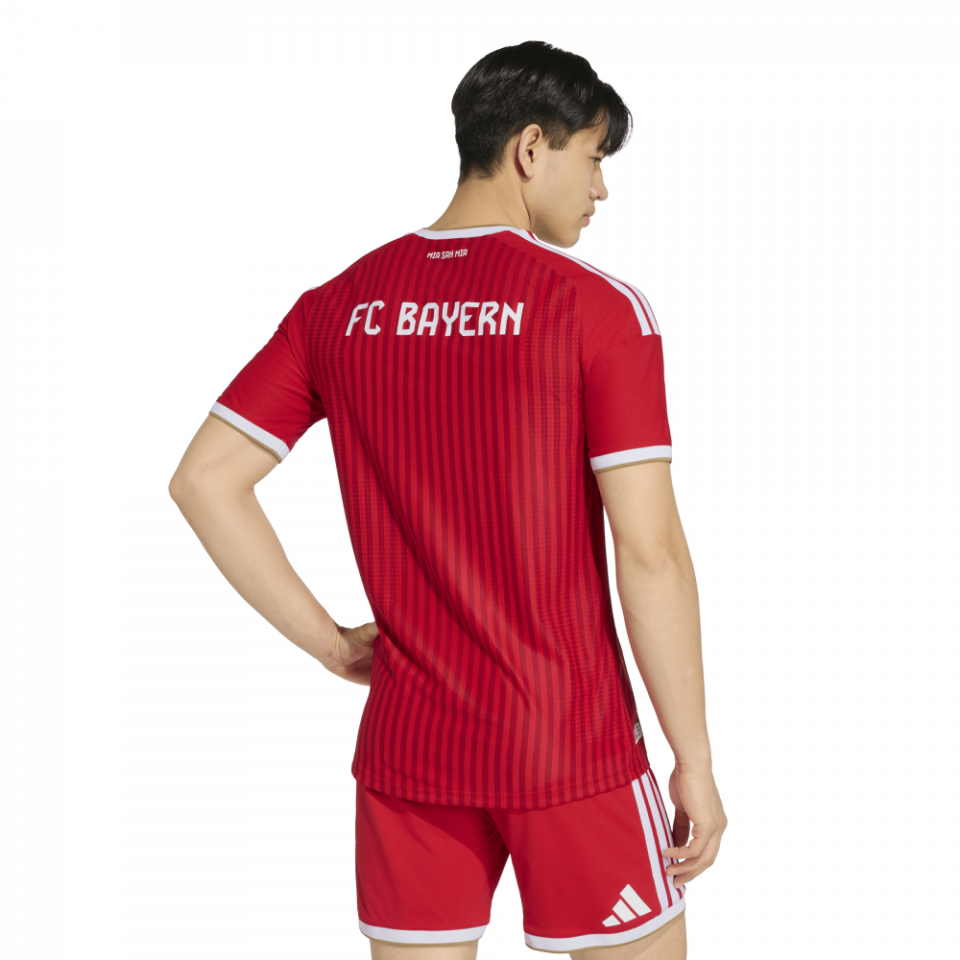 Bayern München サッカーシャツ adidas Bayern Munich 2026/27 Men's Authentic Home Jersey